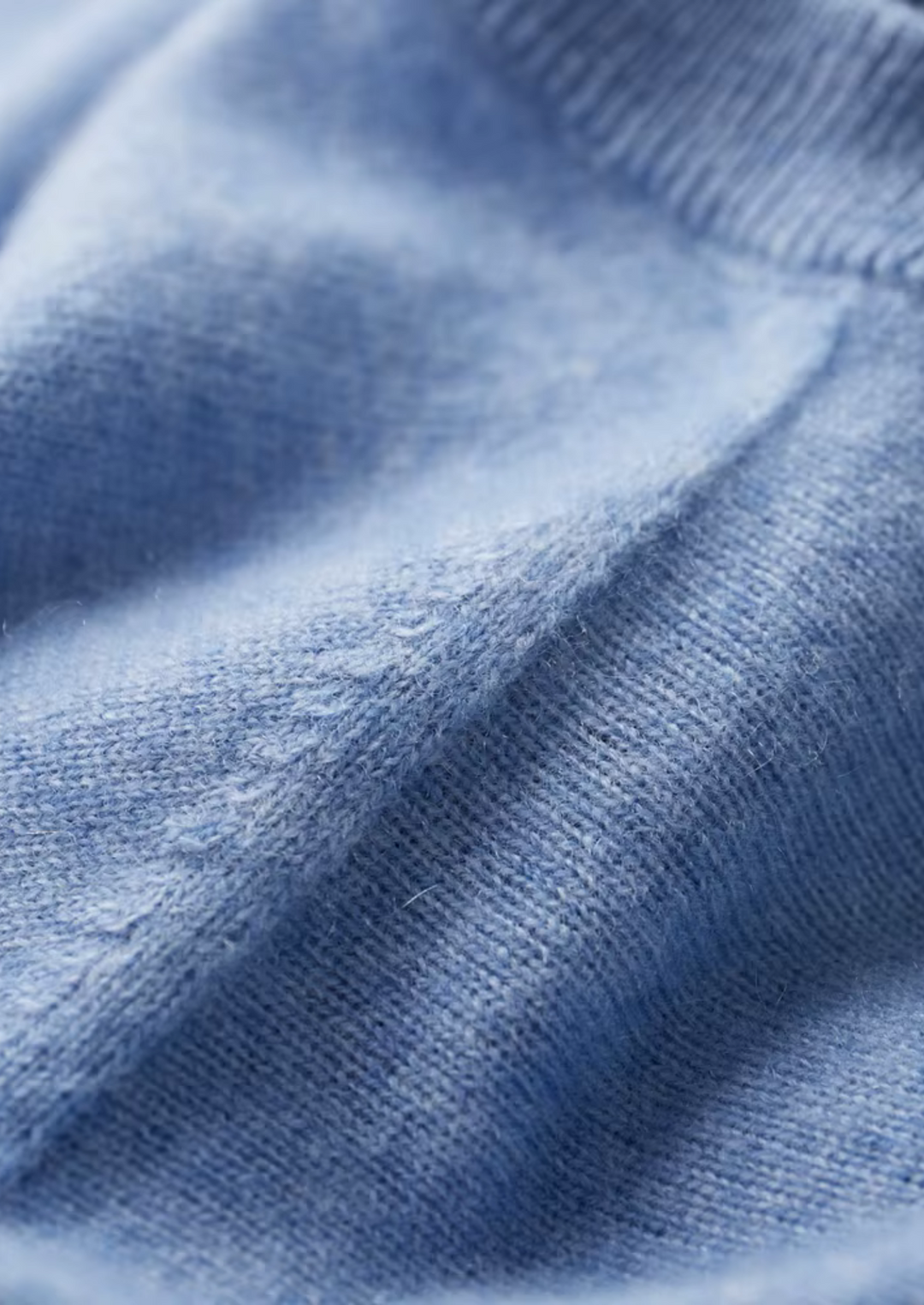 Cashmere Crewneck T-Shirt light blue image 8 #color_light-blue