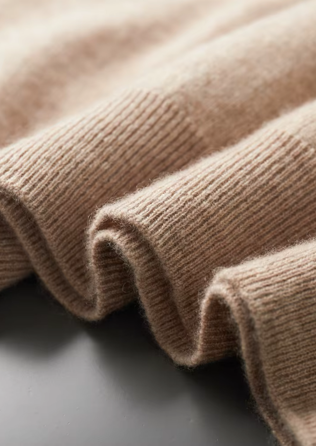 Cashmere Mock Neck T-Shirt light beige image 3 #color_light-beige