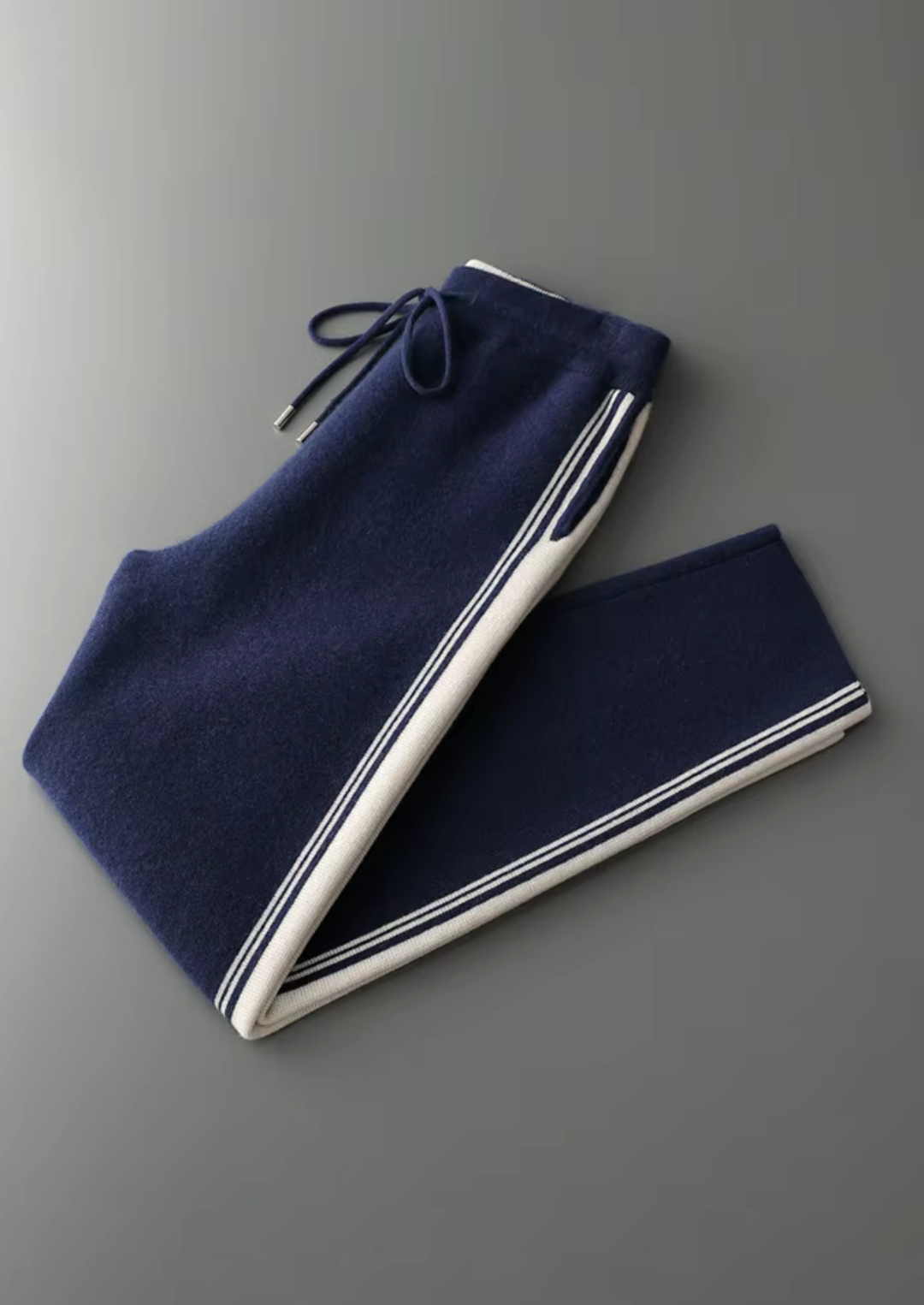 Pure Extra-Fine Merino Wool Damien Set navy blue image 10 #color_navy-blue