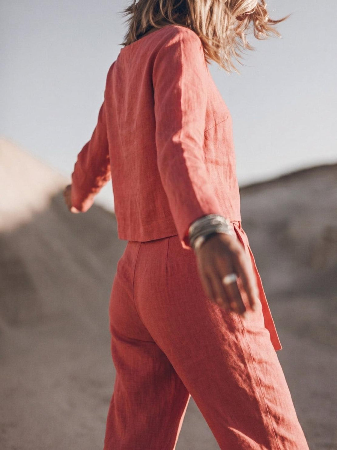Cotton-Linen Monochrome Capsule coral image 3 