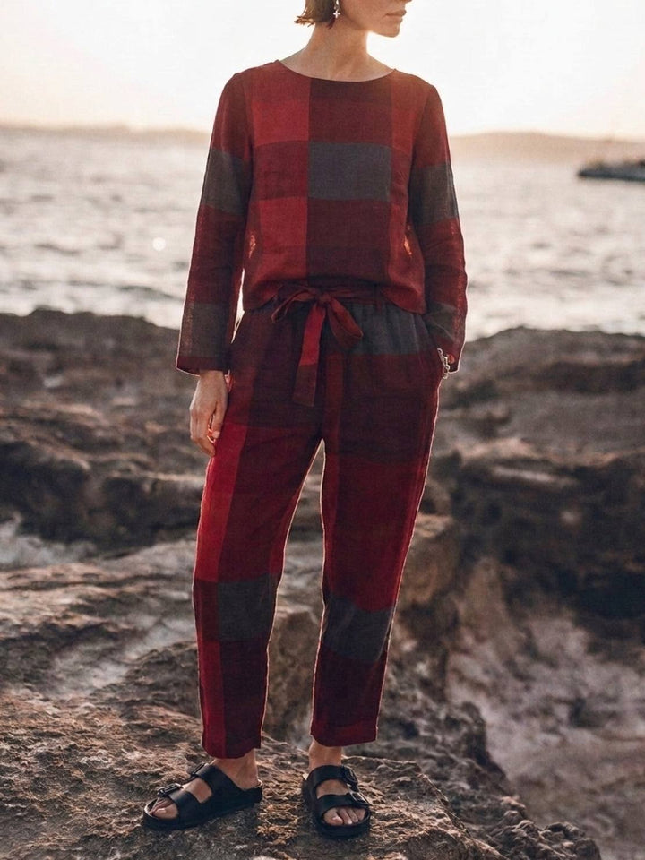 Cotton-Linen Monochrome Capsule crimson tartan image 1 
