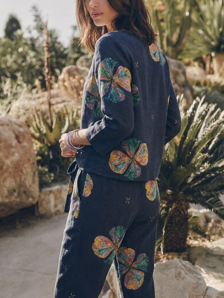 Cotton-Linen Monochrome Capsule midnight flowers image 7 
