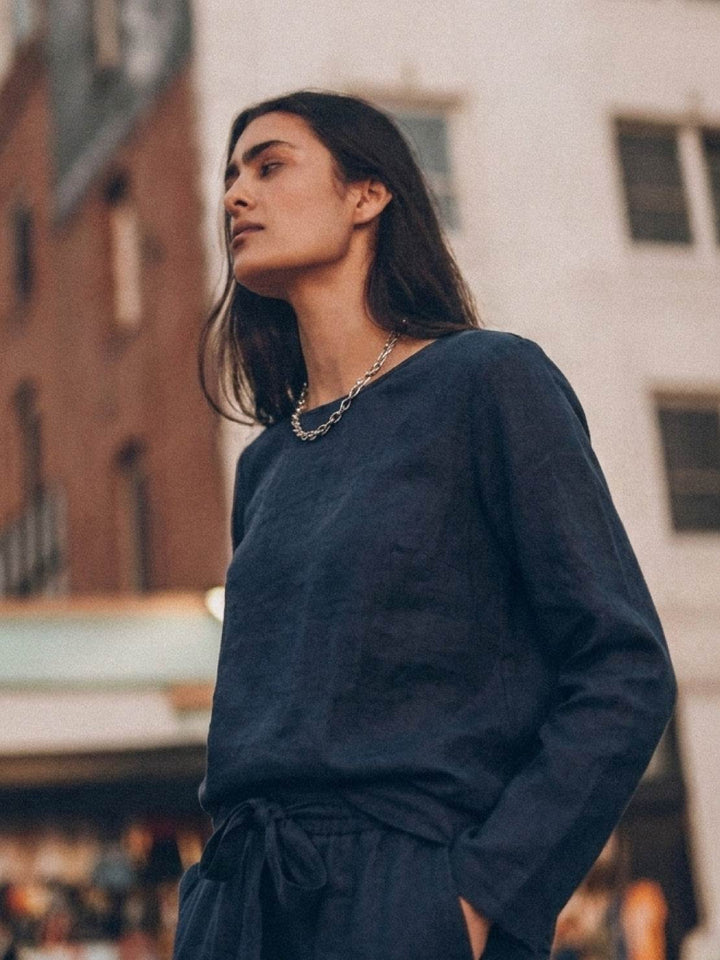 Cotton-Linen Monochrome Capsule navy blue image 4 