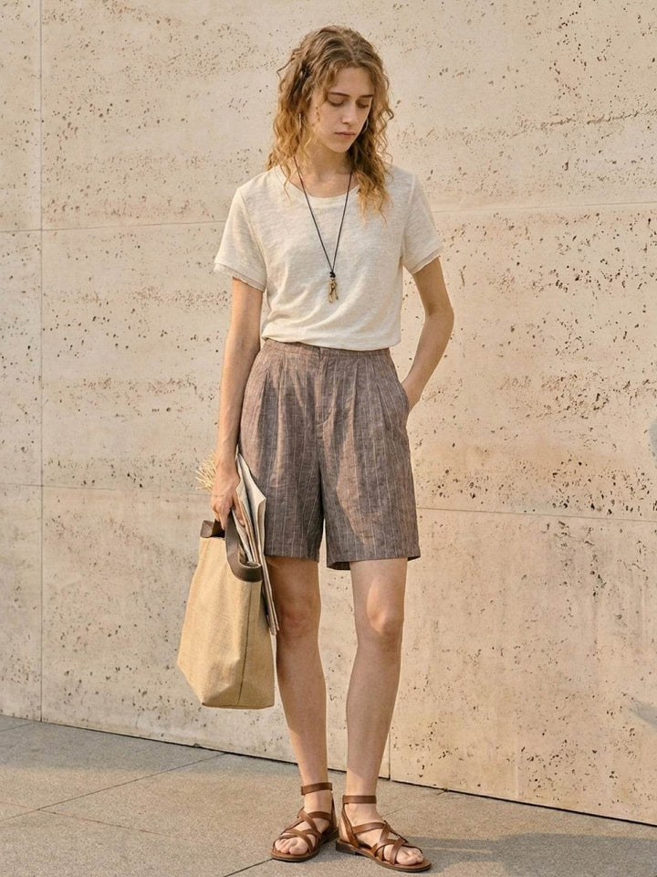 100% Linen Rolled Cuff Tee white image 4 