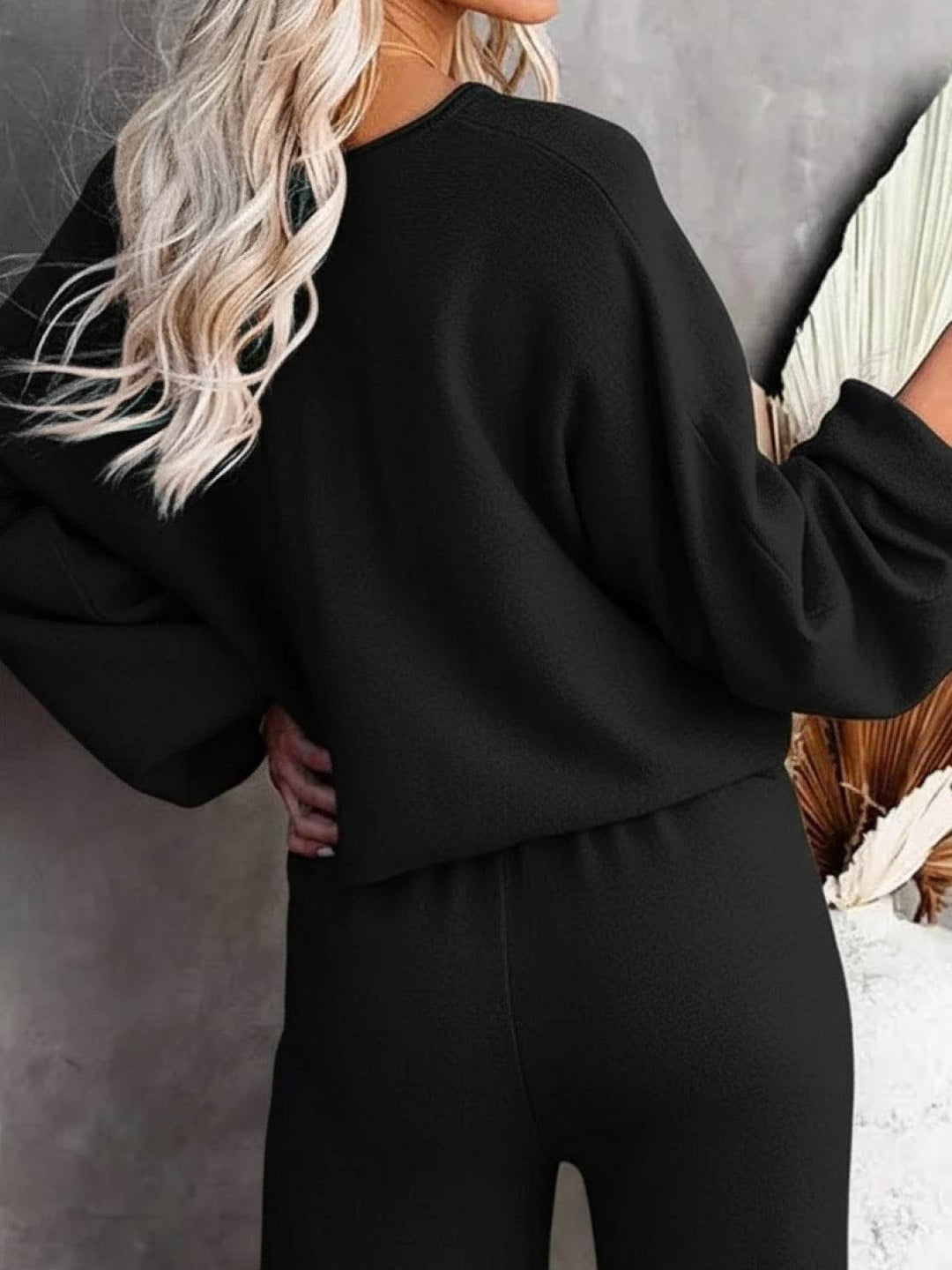 Round Neck Loose Fit Cozy Two-Piece Set black image 3 