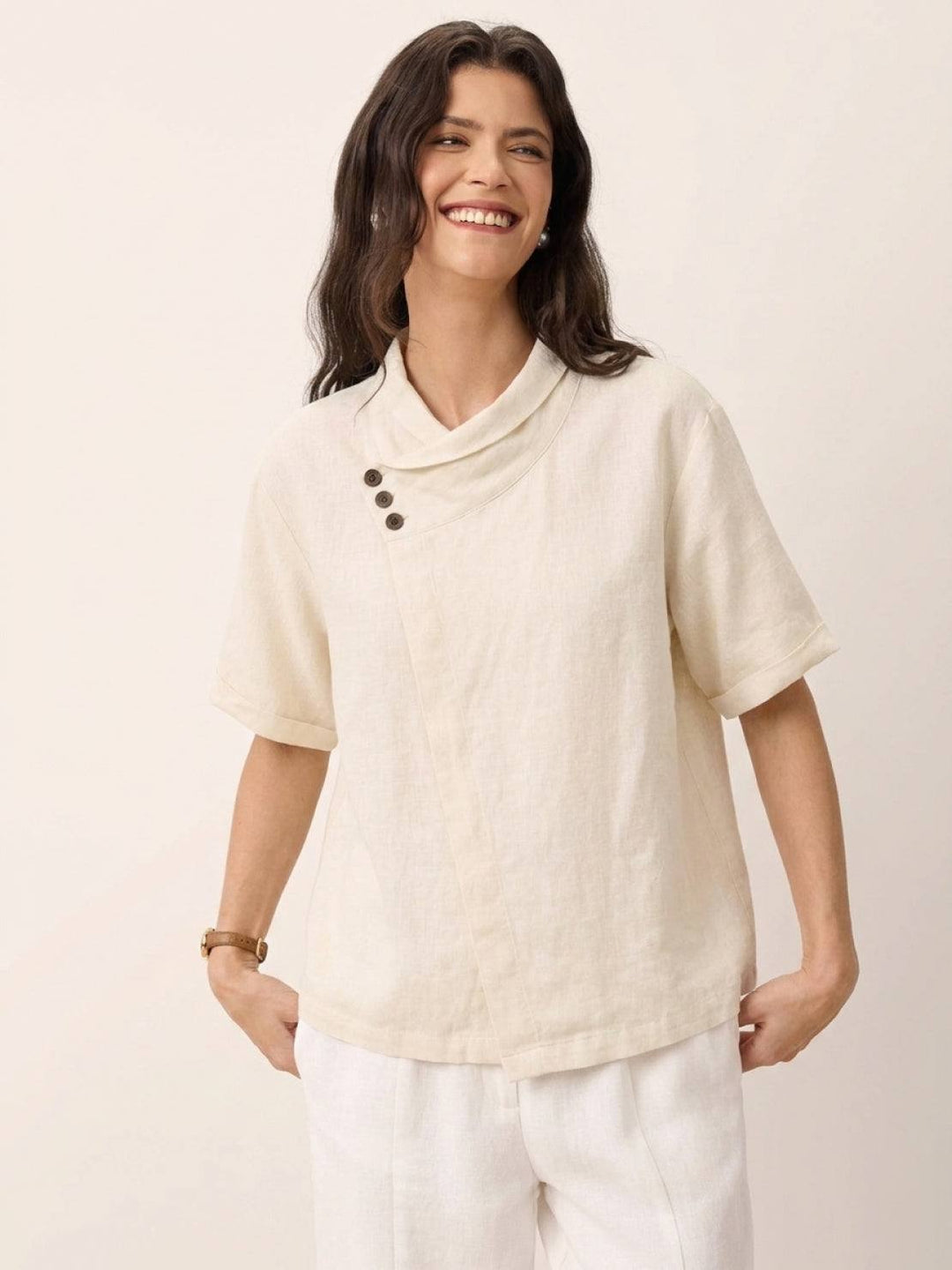 100% Linen Relaxed V-Neck Top cream image 3 