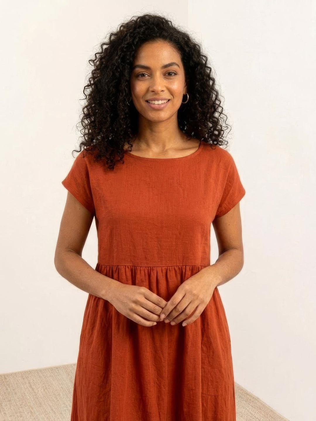 Capped-sleeve, Voluminous Pleated Midi Dress rusty orange image 3 