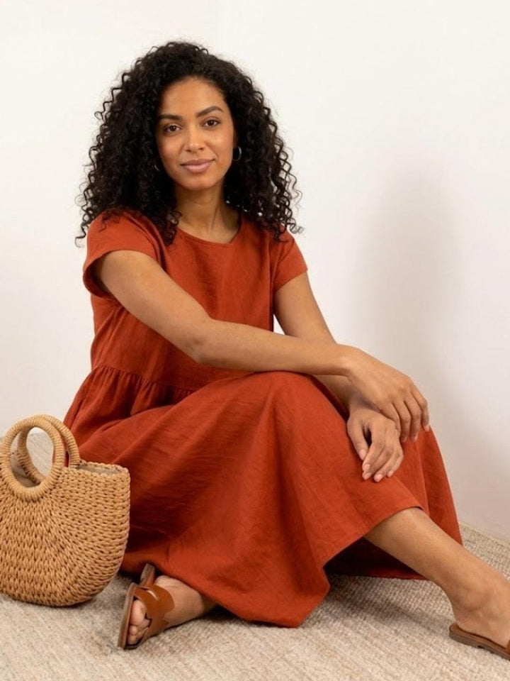 Capped-sleeve, Voluminous Pleated Midi Dress rusty orange image 5 