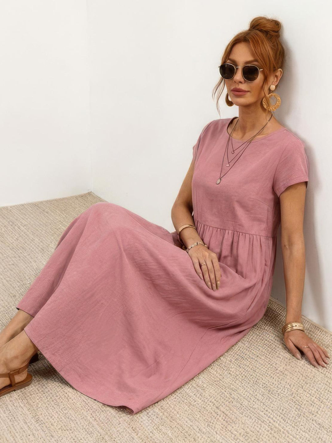 Capped-sleeve, Voluminous Pleated Midi Dress pink image 5 