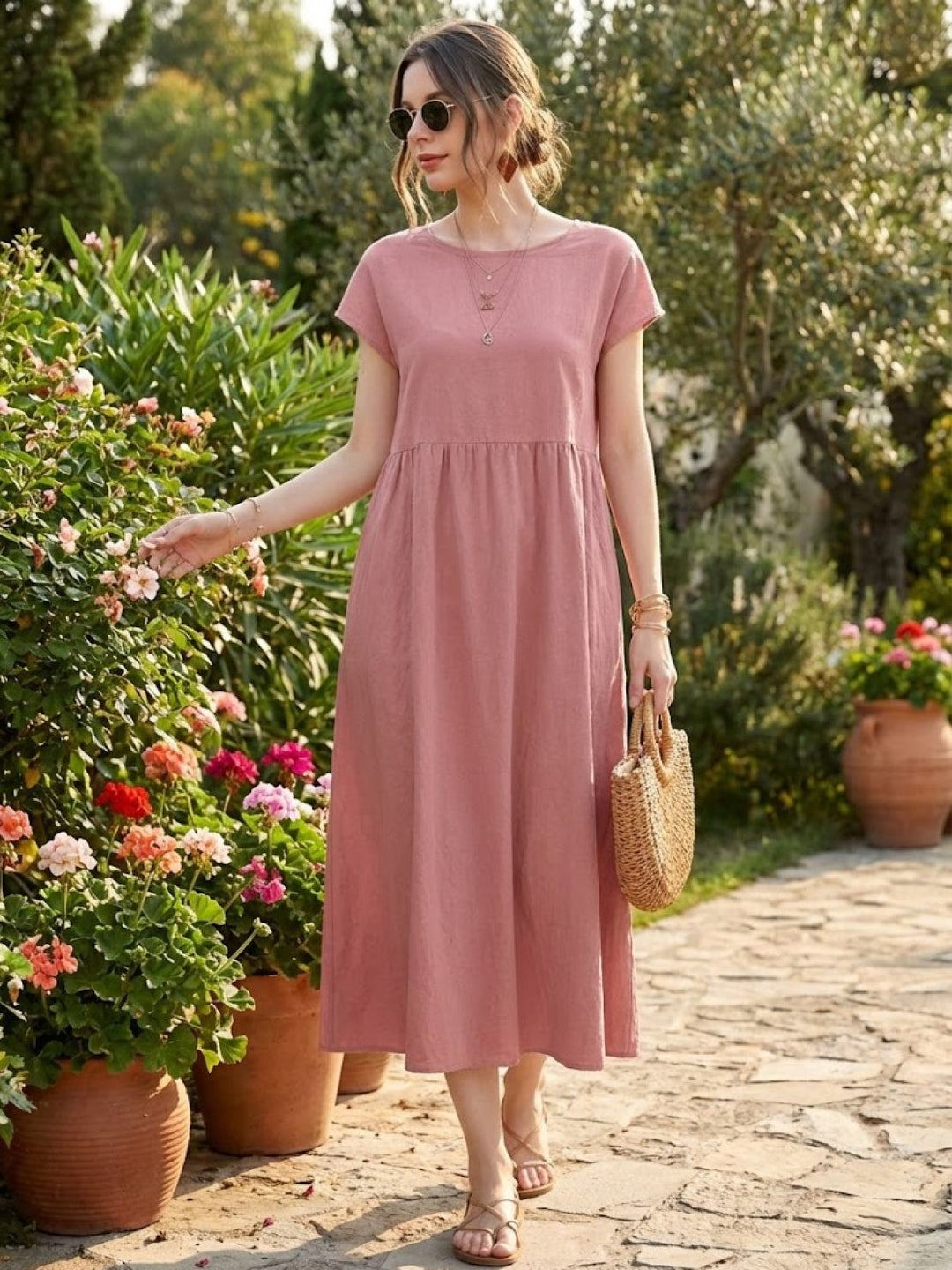 Capped-sleeve, Voluminous Pleated Midi Dress pink image 6 