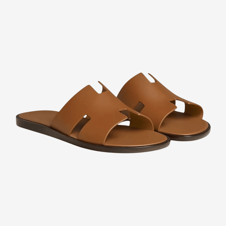 CLASSIC LEATHER CROSS-STRAP SANDALS