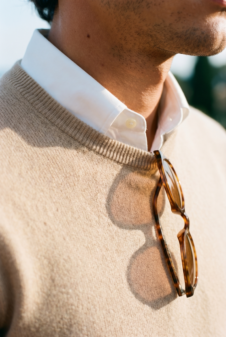 100% Cashmere Classic Roundneck Sweater