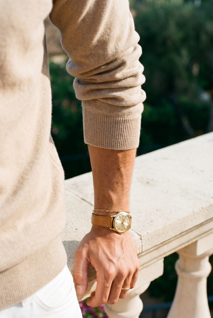 100% Cashmere Classic Roundneck Sweater