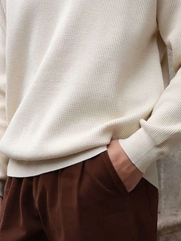 LONG SLEEVE BUTTONLESS V-NECK POLO