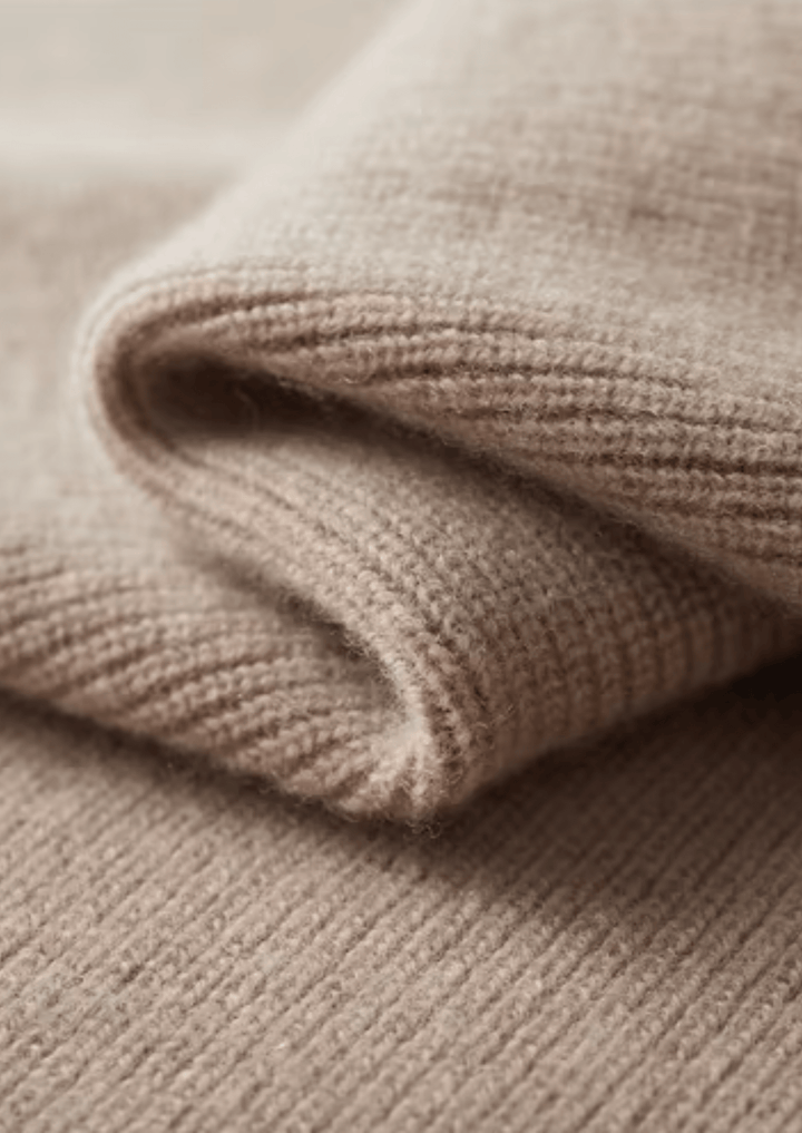 MERINO WOOL TWO TONE ZIPPER SWEATER POLO