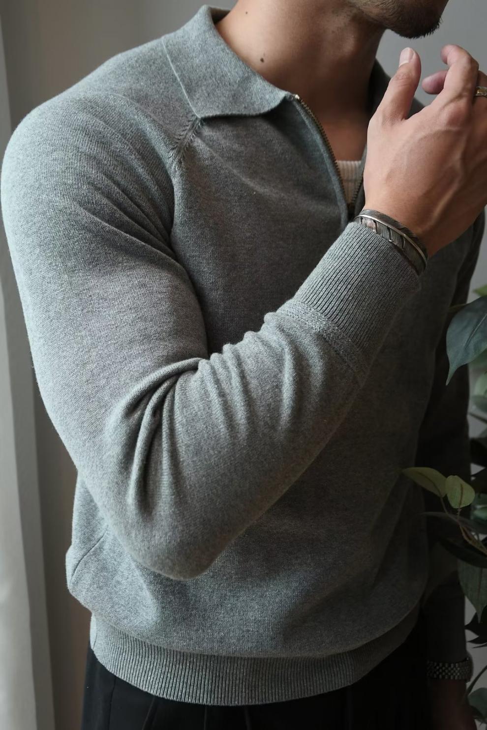 MONOCHROME RAGLAN QUARTER-ZIP KNIT POLO