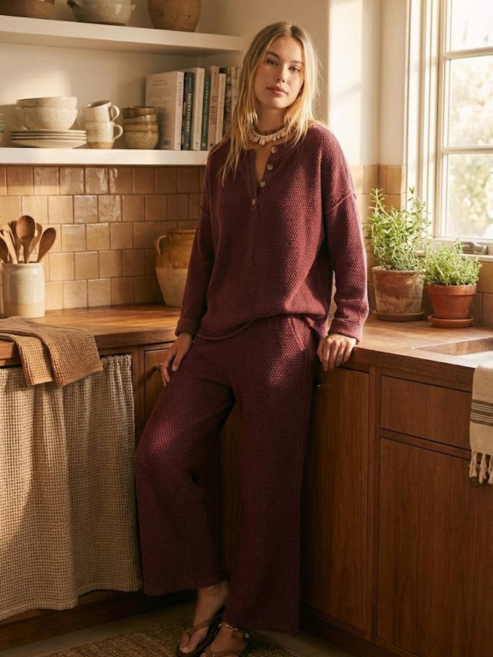 Multi-Weather Comfort: Two-Piece Oversized Set burgundy image 2 