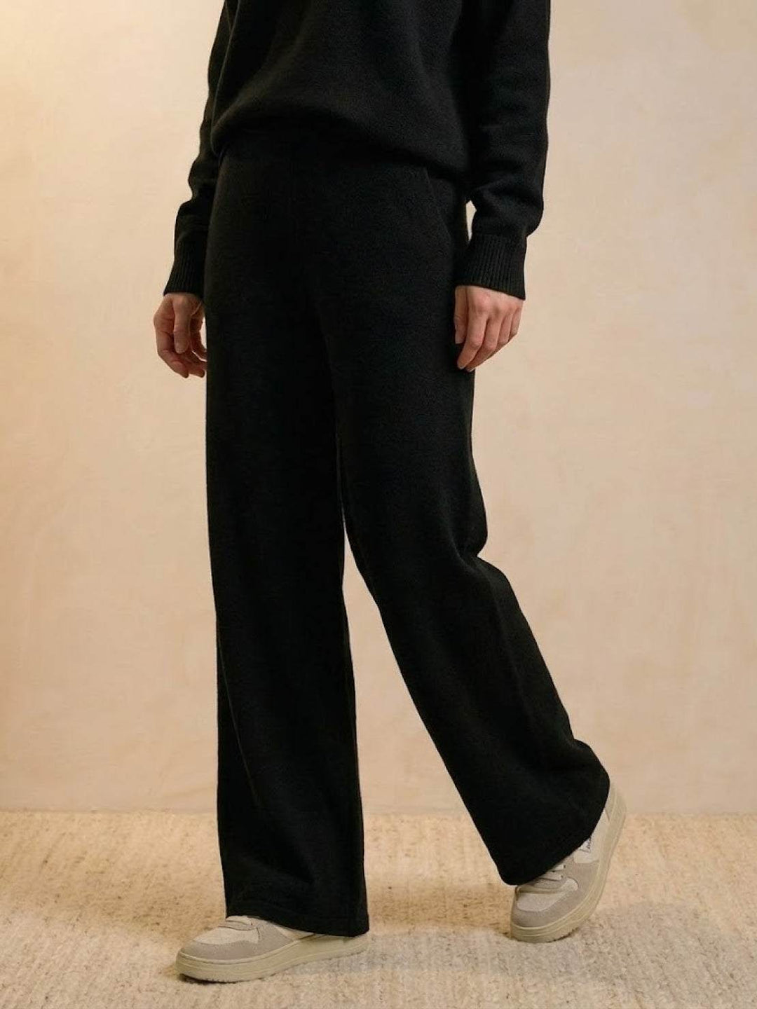 Plush &amp; Preppy Camel Two-Piece Set black image 5 