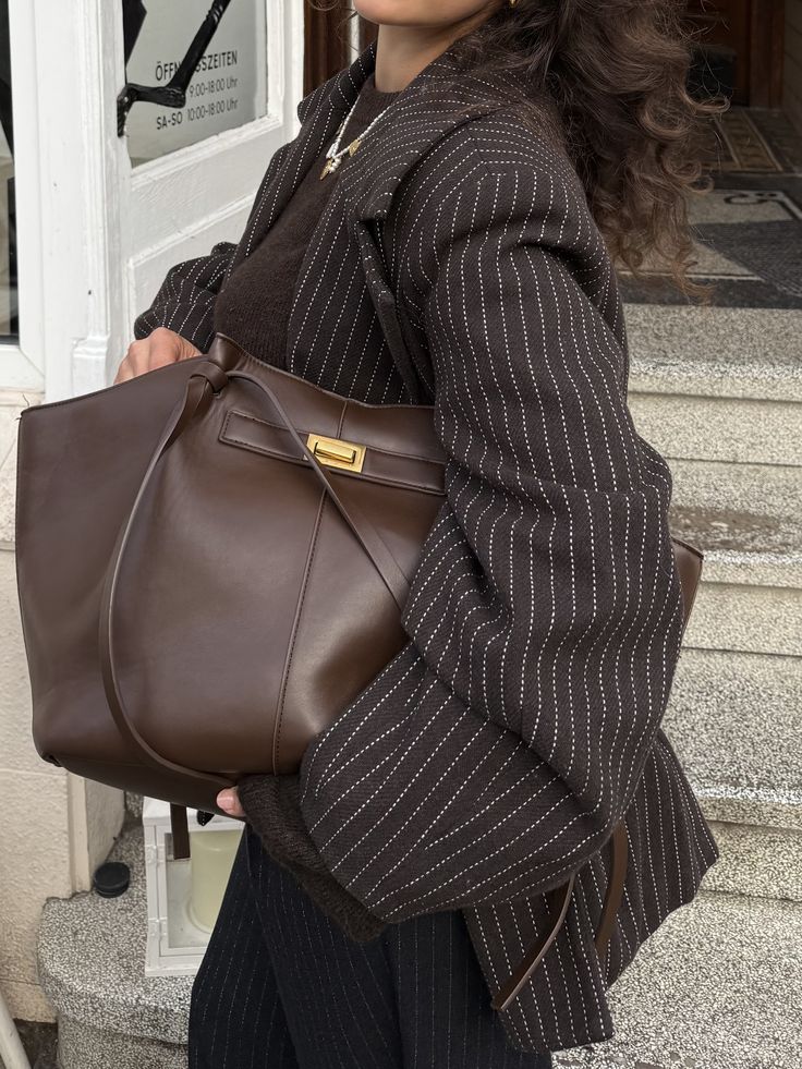 Classic Shopper Bag black image 9 