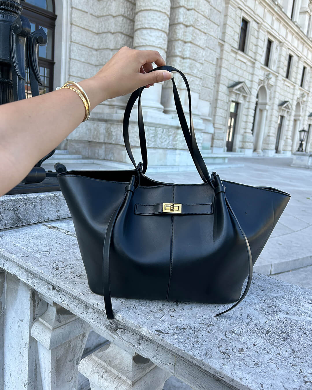 Classic Shopper Bag black image 3 