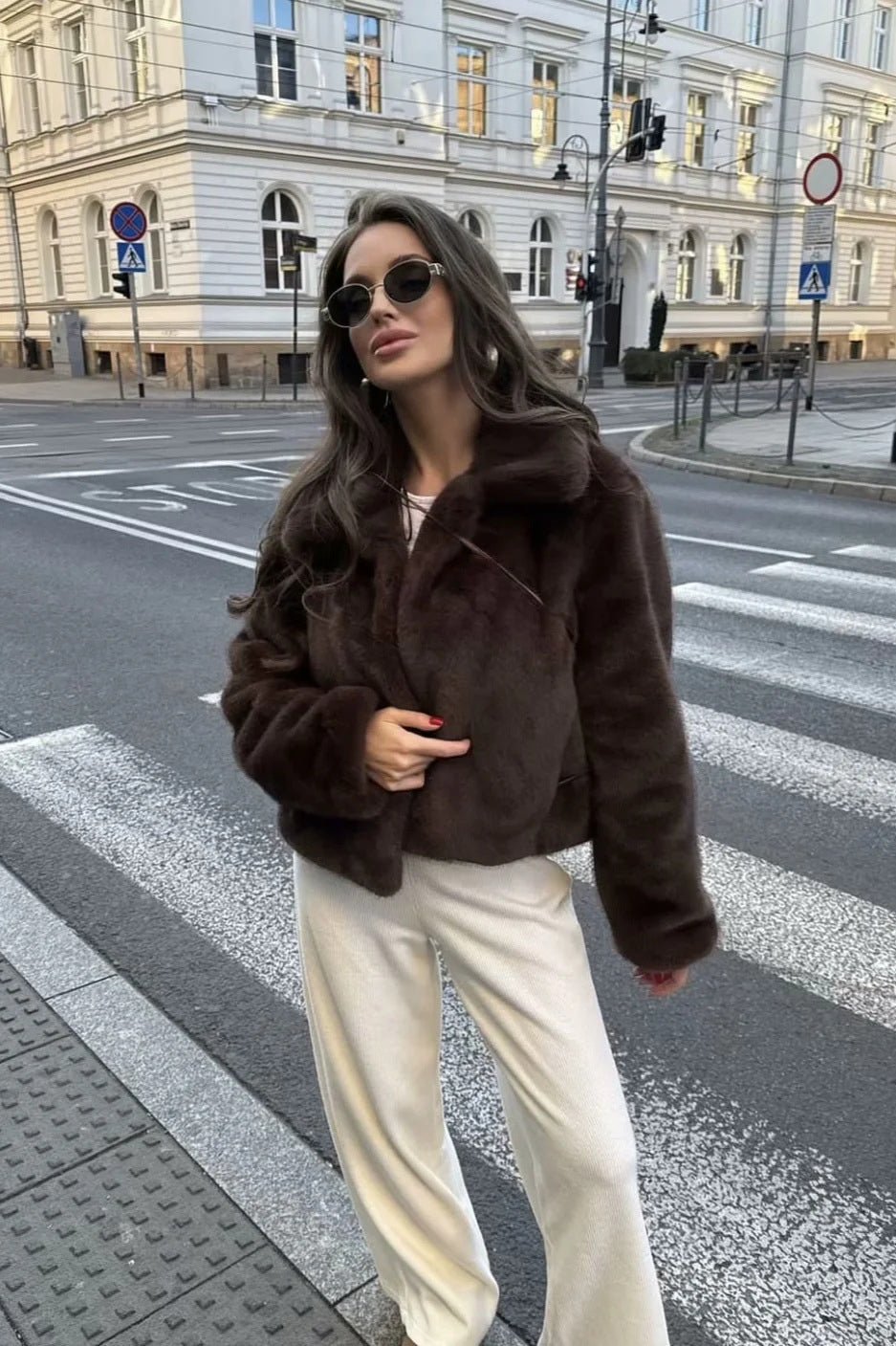 Short Faux Fur Collared Coat dark brown image 2 