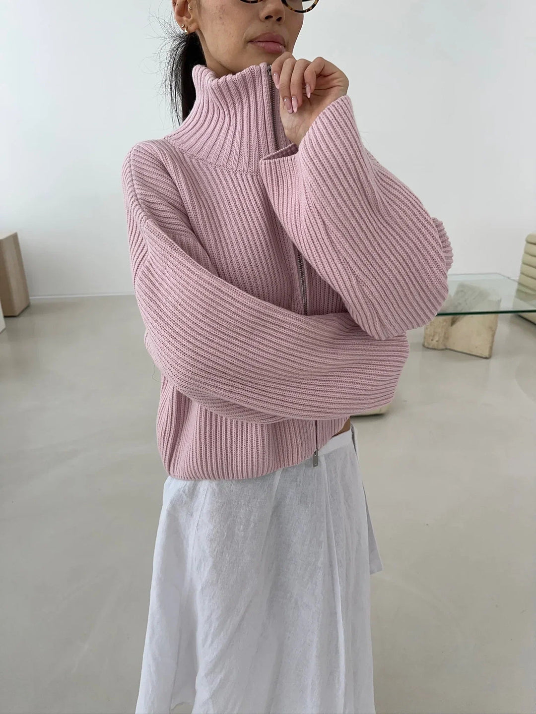 Oversized Ribbed Zip-Up Sweater pink image 5 