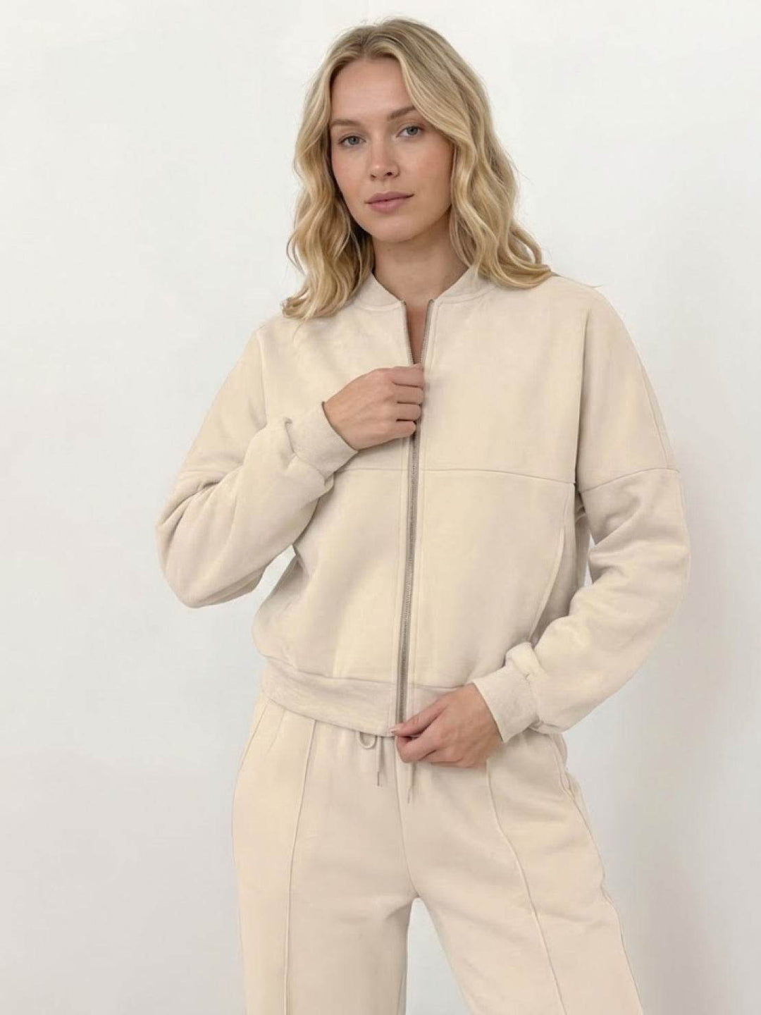 The Voyager Zip Set apricot image 5 