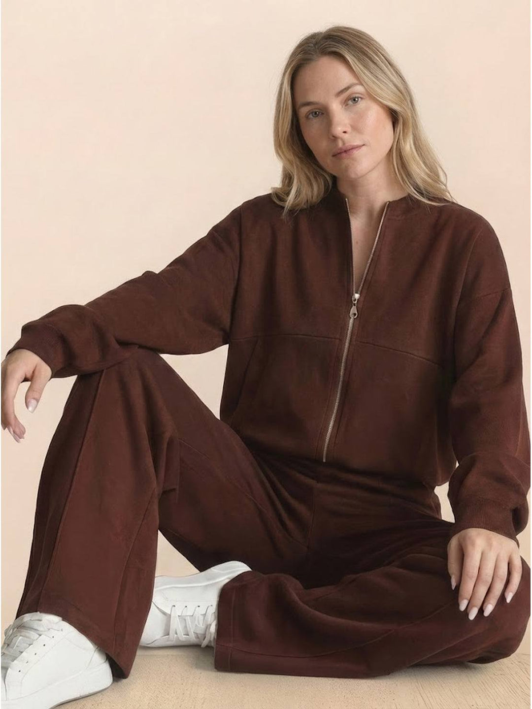 The Voyager Zip Set brown image 4 