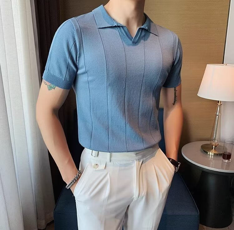 VERTICAL RIBBED V-NECK KNIT POLO