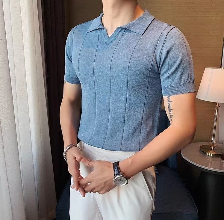 VERTICAL RIBBED V-NECK KNIT POLO